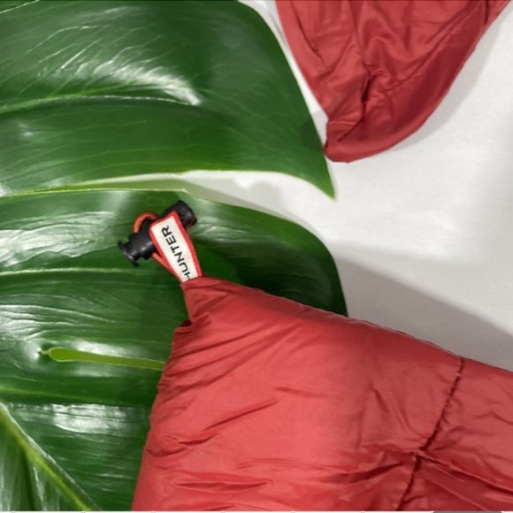 NIB $55 Hunter‎ [ Medium 5 6 7 ] Chelsea Down Insulated Boot Socks Military Red - Picture 10 of 14